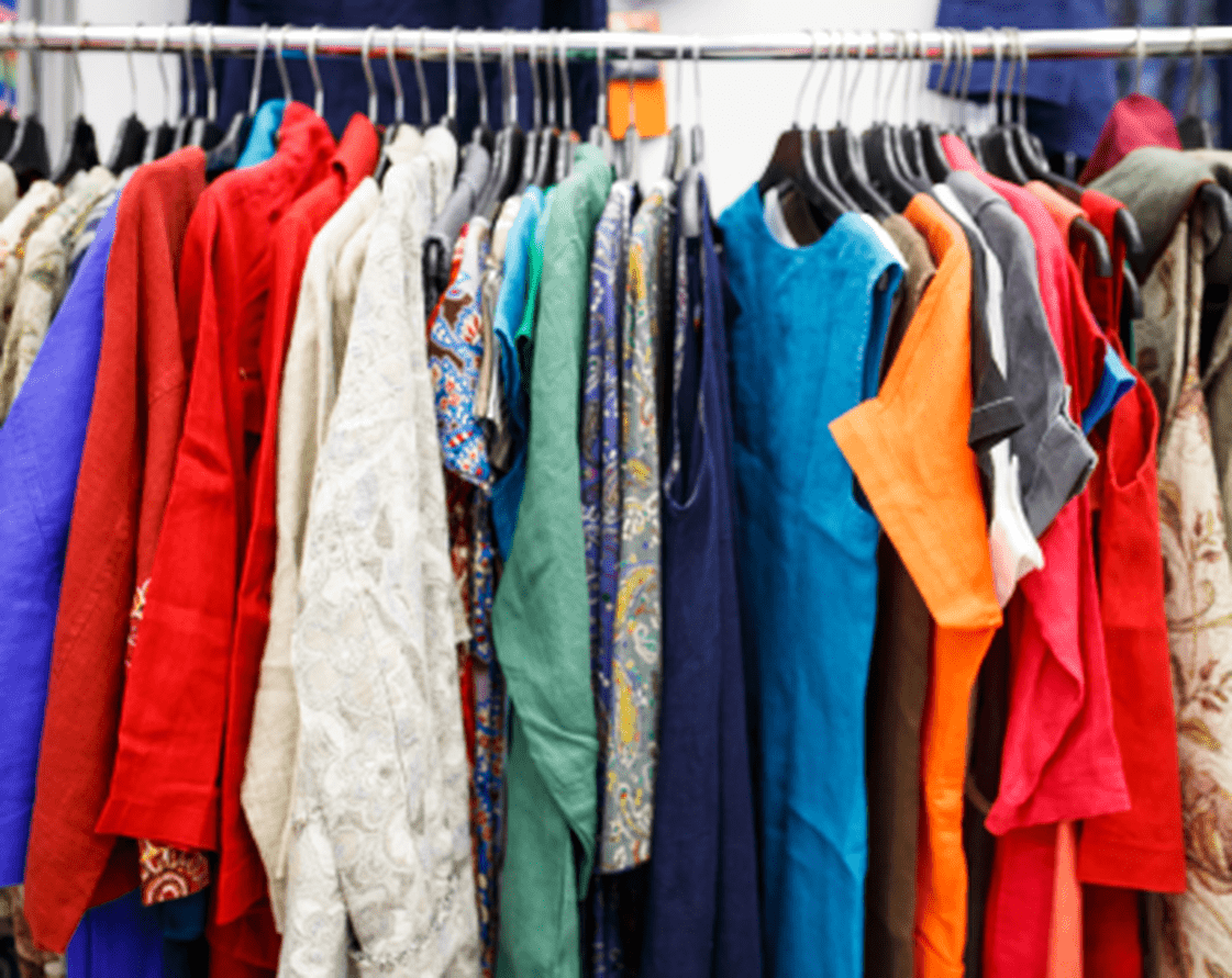 WOMEN'S CLOTHING